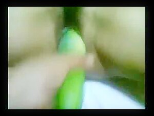 Indian Bhabhi Masturbation With Cucumber -Desi Chudai Videos Tube
