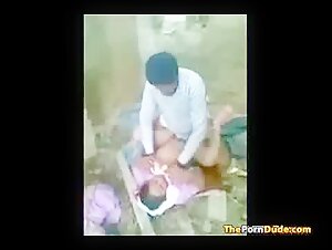 Public Fucking Session With Punjabi Aunty -Desi Chudai Videos Tube