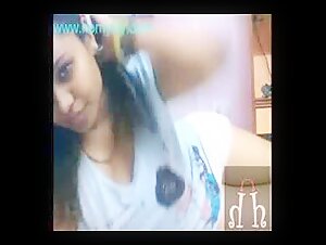 Big Ass South Indian College Girl Exposed Her Bump -Desi Chudai Videos Tube